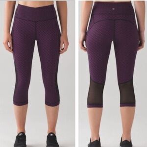 Lululemon Gear Up Crop Mesh Leggings Score Jacquard Black Polar Pink Black SZ 8